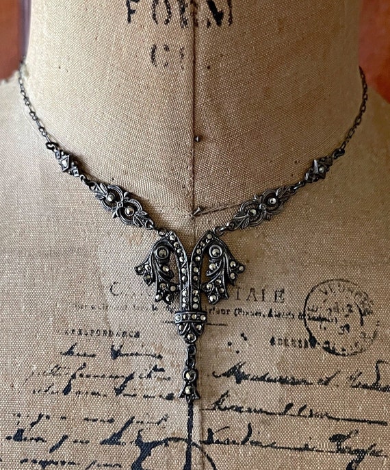 Romantic antique Edwardian Era demure Sterling Silver faceted Marcasite Crystal accented lovely stamped Lavaliere Choker Necklace