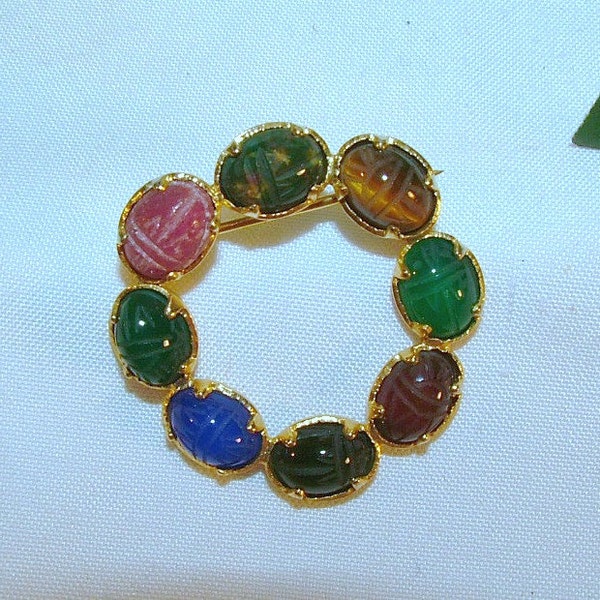 Vintage Egyptian Revival 12KT Gold Vermeil Carved Semi Precious Stone Scarab Brooch/Pin