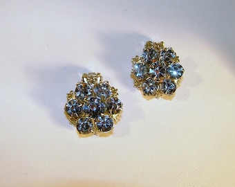 Vintage Snowflake Powder Blue Prong Set Faceted Glass Cluster Clip Earrings