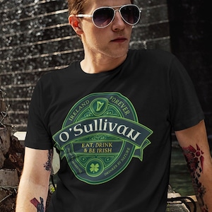 Men&#39;s Personalized Irish Shirt St. Patrick&#39;s T Shirt Ireland Crest Celtic Pride Heritage Family Custom Reunion Tee Gift Photos Man Unisex