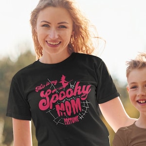 Men&#39;s Cute Halloween Shirt This Is My Spooky Mom Costume T Shirt Funny Creepy Idea Gift Trick Or Treat Tee Unisex For Her