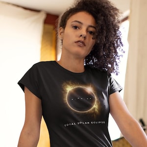 Women&#39;s 2024 Solar Eclipse Shirt Solar Eclipse April 8 24 T Shirt Astronomy Gift Astronomer Science Stars Astronomy Geek Graphic Tee Ladies