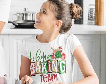 Baking Spirits Cute Christmas Cookie Gingerbread Baker Baking Lover Gifts Unisex T-Shirt 