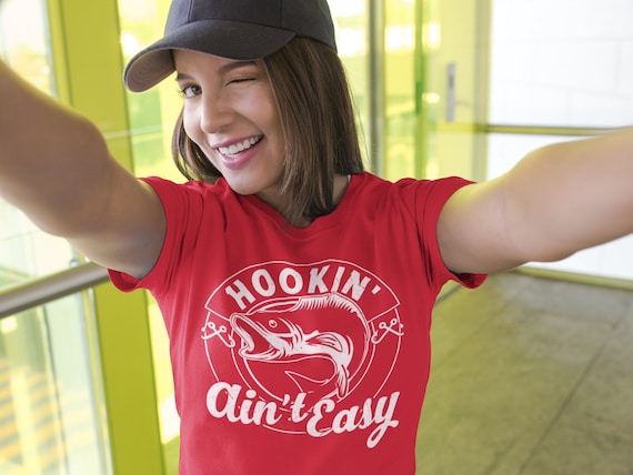 Hookin' Not Easy T-Shirt Funny Gift Hookin' Not Easy T-Shirt Funny Gift