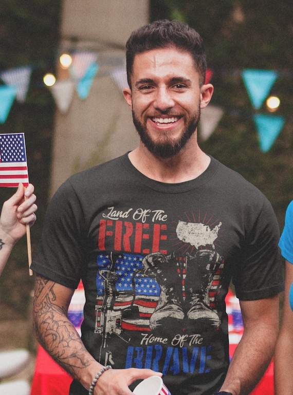 Men's 4th July T-Shirt Land Free Home Brave Tee Soldier Boots Tags American Flag Shirts