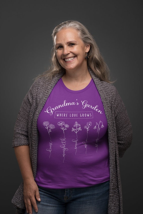 Women's Personalized Grandma Shirt Mother's Day T Shirt Custom Garden Grandchild Grandkid Gift For Mom Grandparents Day Ladies