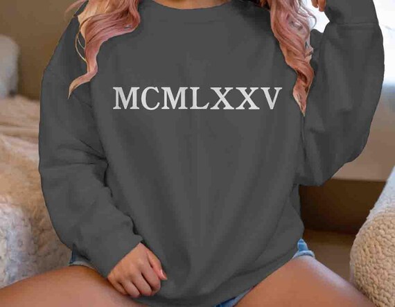 Men's 1975 Roman Numerals Birthday Sweatshirt 50th Birthday Pullover MCMLXXV Fifty Years Gift Retro Bday Gift Crewneck Unisex 50 Bday