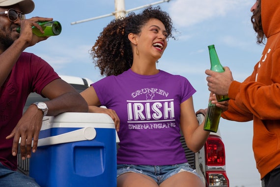 Women's Funny Drunken Irish Shirt St. Patrick's Day TShirts Shenanigans Gift St Patty's Leprechaun For Women Ladies Tee