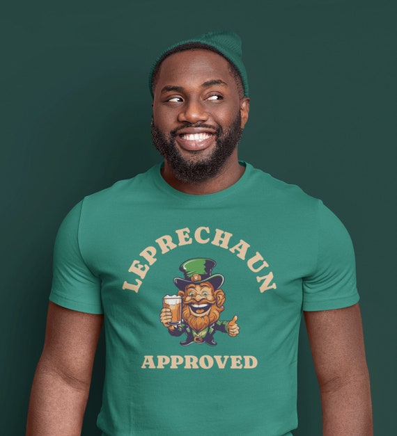 Men's Funny St. Patrick's Day T Shirt Leprechaun Approved Cheers Beer Pint Drinking Humor Tshirts Typography Gift Idea Men Unisex Tee