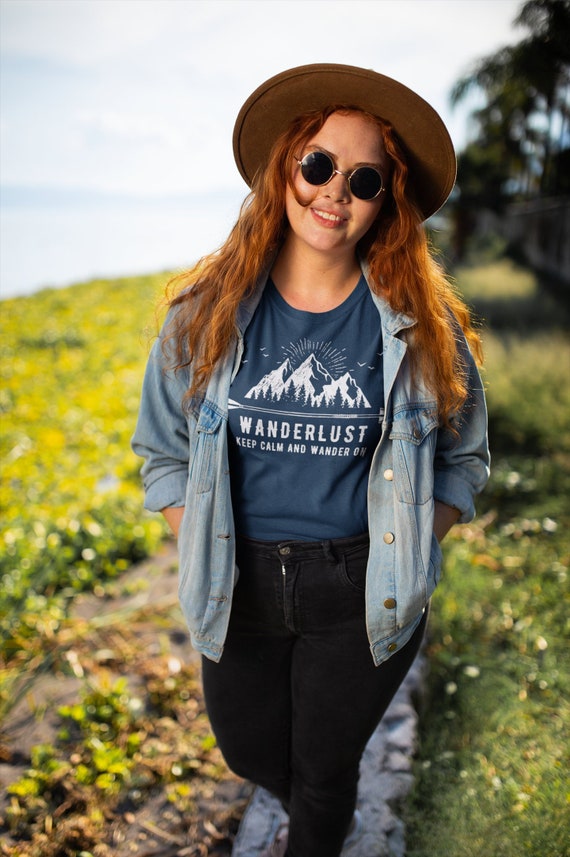 Women's Wanderlust Shirt Hipster T-Shirt Keep Clam Wander On Nature Mountains Tees