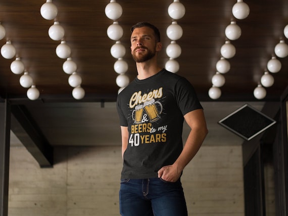 Cheers And Beers To 40 Years T-Shirt 40th Birthday Gift Cheers And Beers To 40 Years T-Shirt 40th Birthday Gift