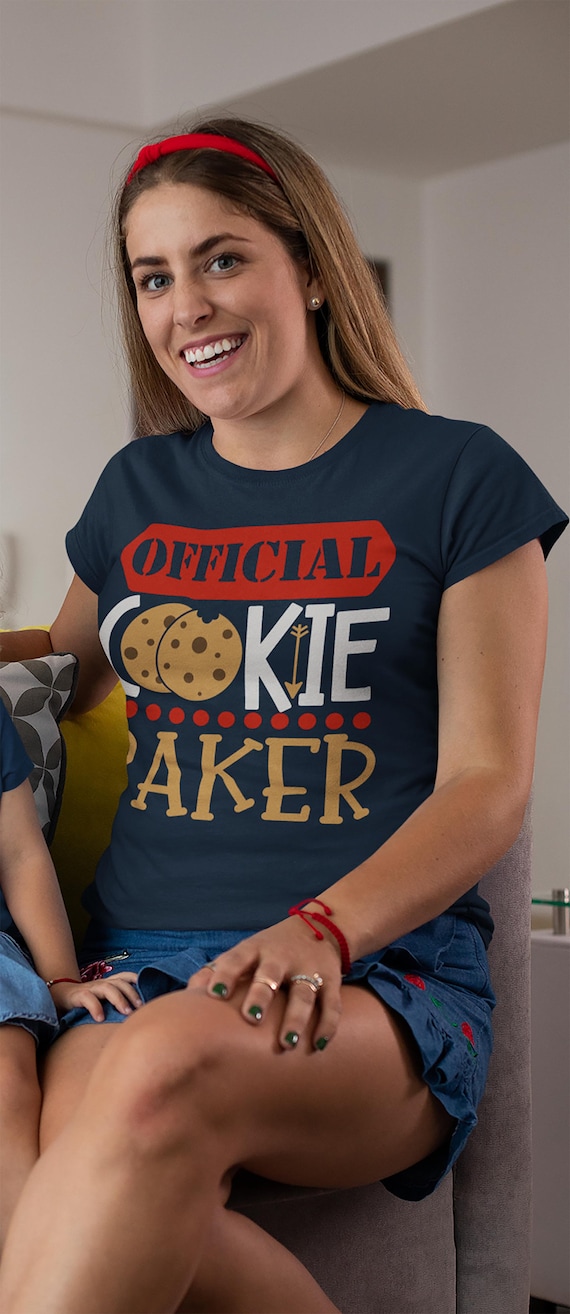 Women's Christmas T Shirt Christmas Official Cookie Baker Matching Xmas Shirts Cute Graphic Tee Baking Shirt Ladies Woman