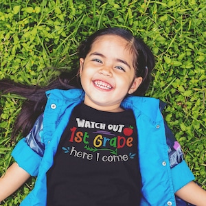 Kids 1st Grade T Shirt 1st Grade Shirt Boy&#39;s Girl&#39;s Watch Out Here I Come Cute Back To School Shirt First Grade