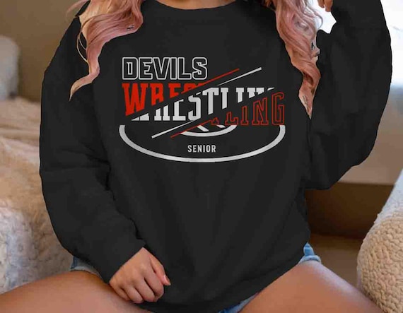 Men's Wrestling Team Sweatshirt Personalized Wrestler Tee Crewneck Highschool Pullover Personalized Mom Dad Grandpa Custom Unisex Gift
