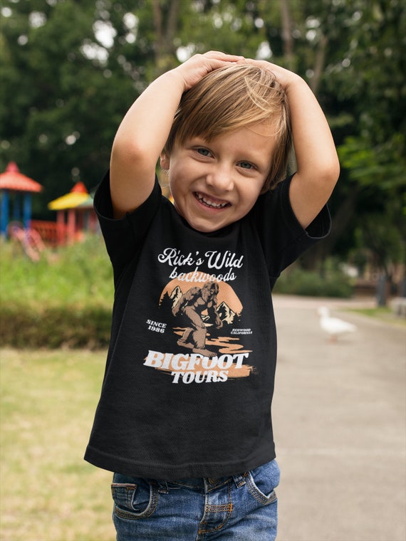 Kids Personalized Bigfoot T Shirt Custom Sasquatch Funny Tours Woods Forest Hiker Grunge T Shirt Personalized Shirts Unisex Youth