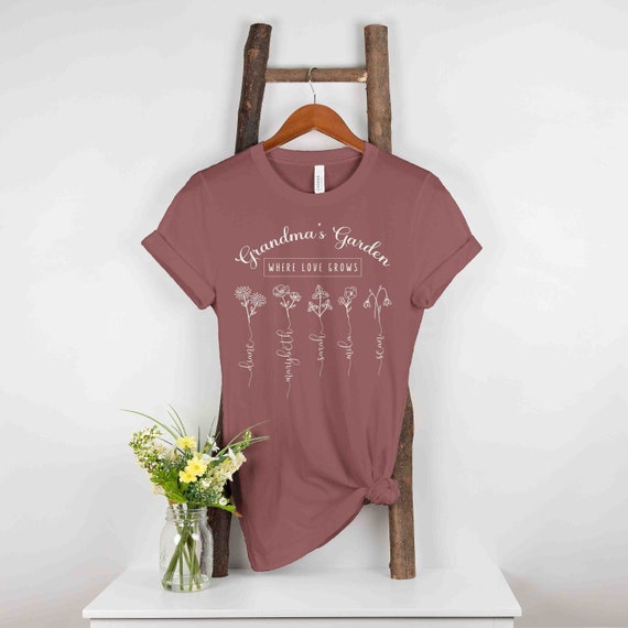 Unisex Personalized Grandma Shirt Mother's Day T Shirt Custom Garden Grandchild Grandkid Gift For Mom Grandparents Day Mens