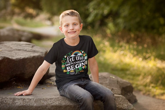 Kids Prone To Shenanigans St Patricks Day Boys Girls Funny T-Shirt Kids Prone To Shenanigans St Patricks Day Boys Girls Funny T-Shirt