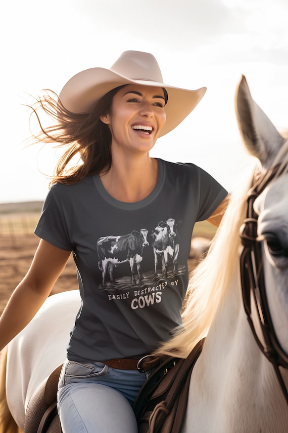 Women's Funny Vintage Farm Shirt Farmer T-Shirt Easily Distracted By Cows Holstein Dairy Gift Idea For Farming Agriculture Tee Ladies Fit