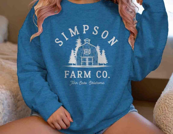 Men's Personalized Farm Sweatshirt Custom Barn Vintage Homestead Name Crewneck Pullover Minimal Gardener Farmer Logo Badge Rustic Gift Idea