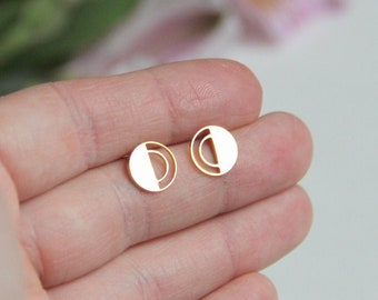 Fun Circle Earrings, Cirlce studs, Circle Earrings, Gold Circle Earrings, Minimalist Gold Jewelry, Simple Modern Jewelry