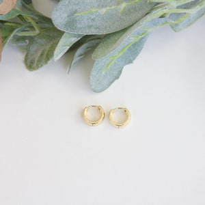 Thick Gold Huggies, Gold thick Huggies, Gold Earrings, Gold Huggies, Huggies, Gold Hoops, Everyday Hoops image 2