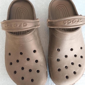Vintage Crocs Size Men 8 Women 10 Black