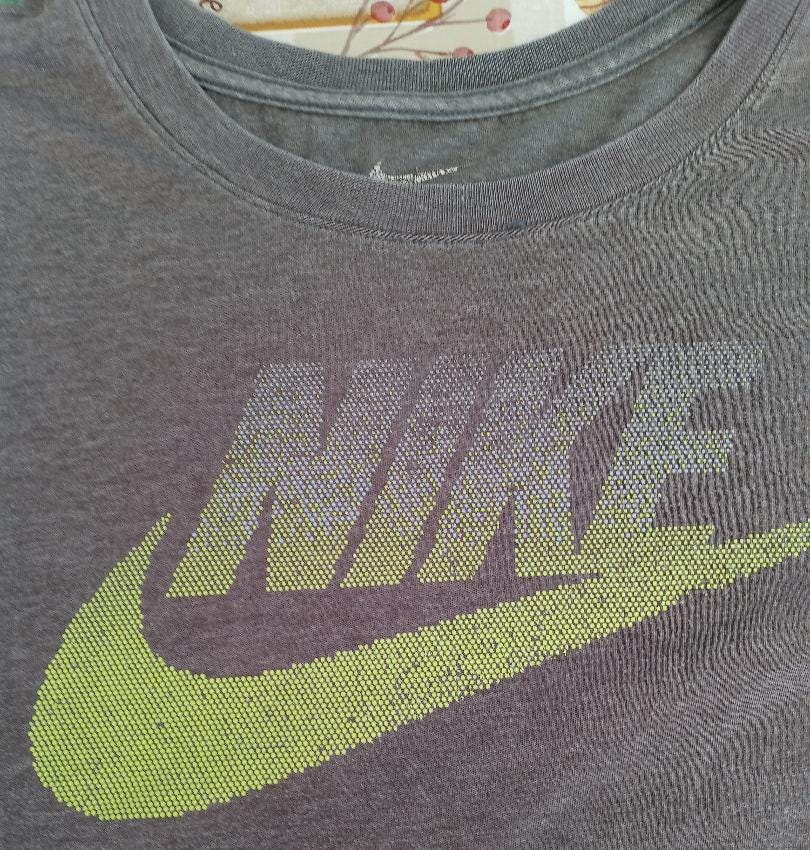 NIKE ヴィンテージ Tシャツ グレー Vintage NIKE T-shirt Large Gray and Green Logo - Etsy