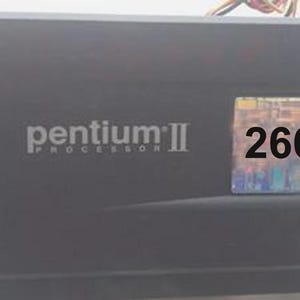 Vintage Pentium 2 CPU 266 MHz Slot 1 SL2HE