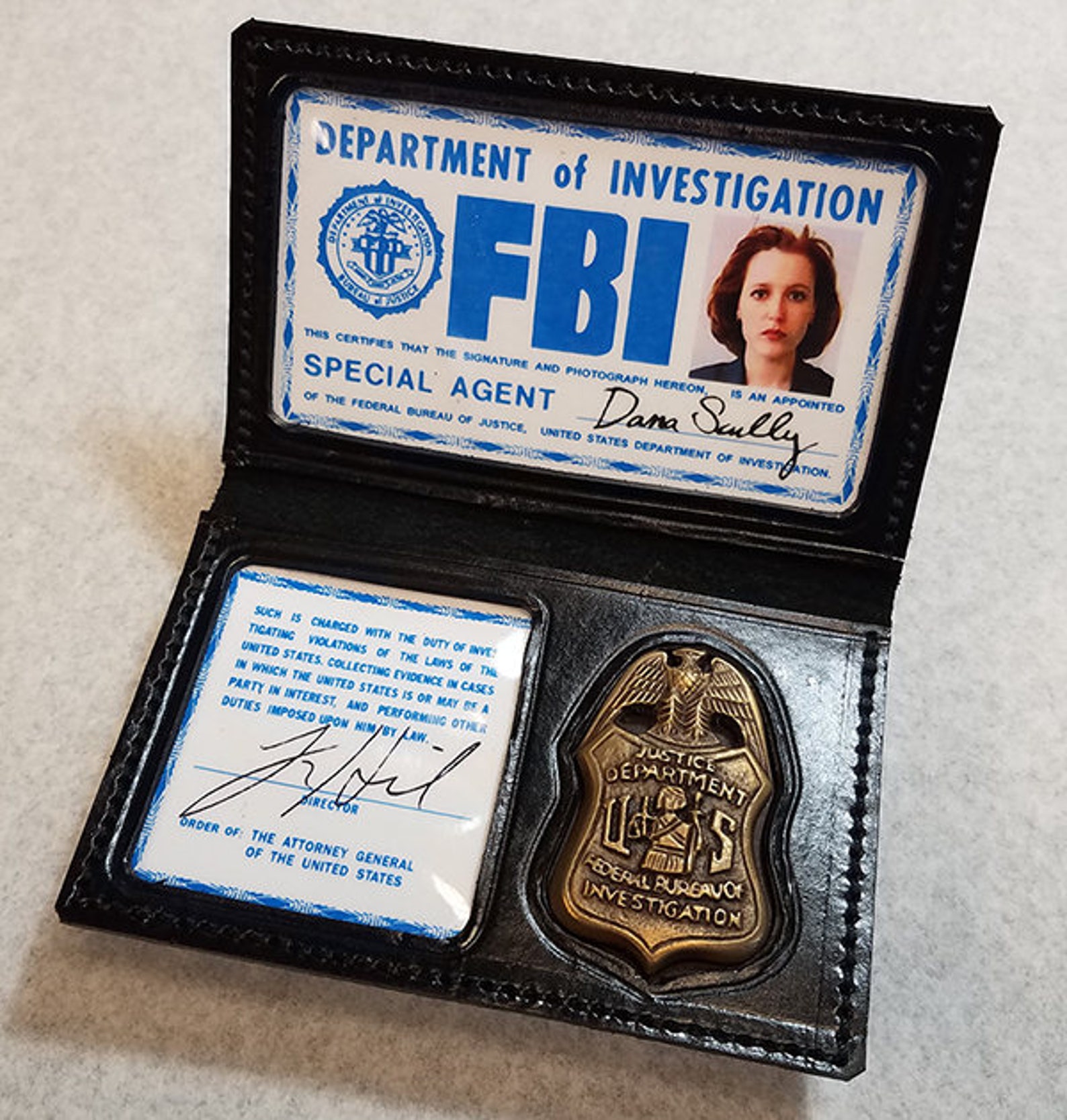 Xfiles Prop Mulder or Scully Wallet With Badge & ID Hanger Etsy