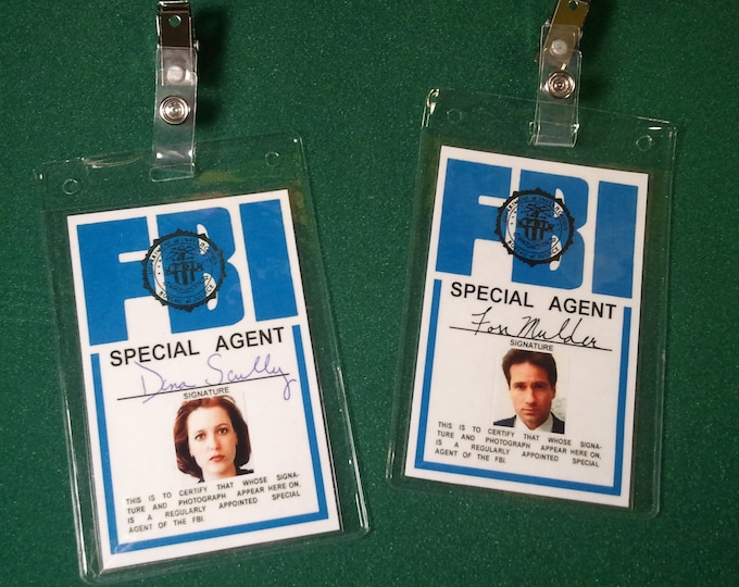 X-files Prop Mulder or Scully Wallet With Badge &amp; ID Hanger SCREEN ACCURATE - Etsy