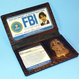 Prop Wallet Contents SUPERNATURAL Prop Wallet: Sam or Dean or Castiel - Etsy Australia