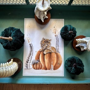 Wizard Magic World Print A5 Postcard - Chat Crook-shanks sur citrouille d'Halloween - Time Turner - Bougies allumées et ambiances d'automne avec de l'or