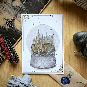 Wizard Magic World Print Carte postale A5 - Château de Poudlard en boule à neige d'hiver avec de l'argent