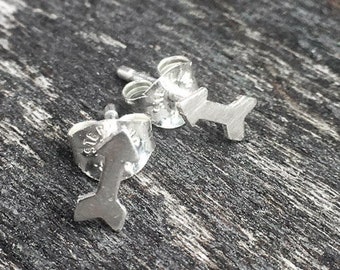 Sterling silver stud earrings, 7mm silver arrow earrings, handmade ear studs, post earrings