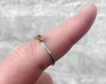 Handmade 4mm Citrine ring, sterling silver, hammered stackable ring, yellow transparent gemstone, friendship ring, november birthstone