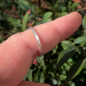 Above the Knuckle Ring, Sterling Silver hammered 1,5mm stacking ring, knuckle ring, Thin silver band, Midi ring