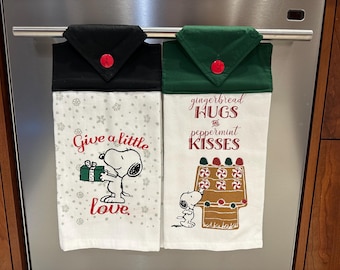 Snoopy, Snoopy Christmas, Peanuts, Peanuts Christmas, Woodstock, cartoon, Snoopy towel, Woodstock towel, Charlie Brown, Lucy, Linus