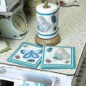 dollhouse miniature paper towel roll 1/12-1/6 scale