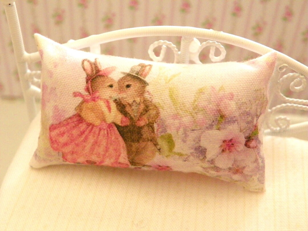 Set Biancheria Da Letto Per Bambole In Miniatura Rosa – Materasso, Piumino E Cuscino Per Bambole 22-30 Cm