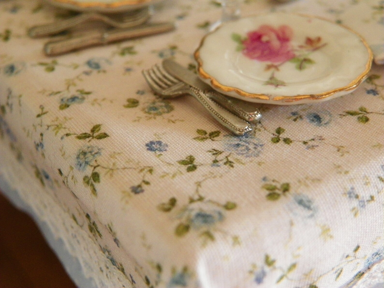 Miniature Dollhouse Tablecloth for the Kitchen Table/ 1/12 Etsy
