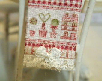 miniatures Kitchen tea towels dollhouse