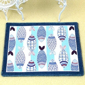 1:12 scale miniature rug for dollhouse
