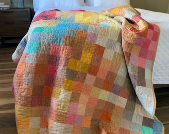 Handmade Mid Century Modern Gold Mosaic Quilt, Midcentury Minimalist Quilted Whole Cloth Blanket