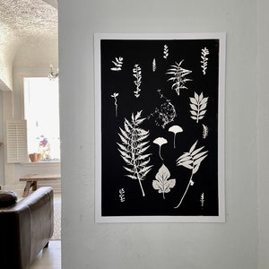 Arte murale di erbe aromatiche, piante botaniche pressate a mano da erbe e foglie, monostampa botanica nera, piante botaniche 24 x 36 pollici, arte murale di piante, collage