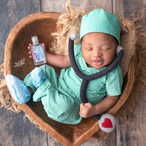 Baby Scrubs / Newborn Photography / Photo Prop / Handmade / Doctor / Nurse / First Photoshoot