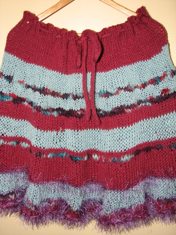 Hanmade Knitted Skirt / Poncho - image 3