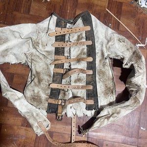 NEW distressed straight jacket Halloween straitjacket   leather trim Medium