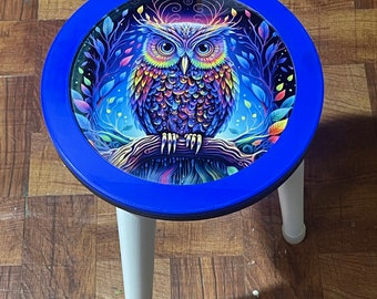 Fantasy Owl table! 10" across 16" legs