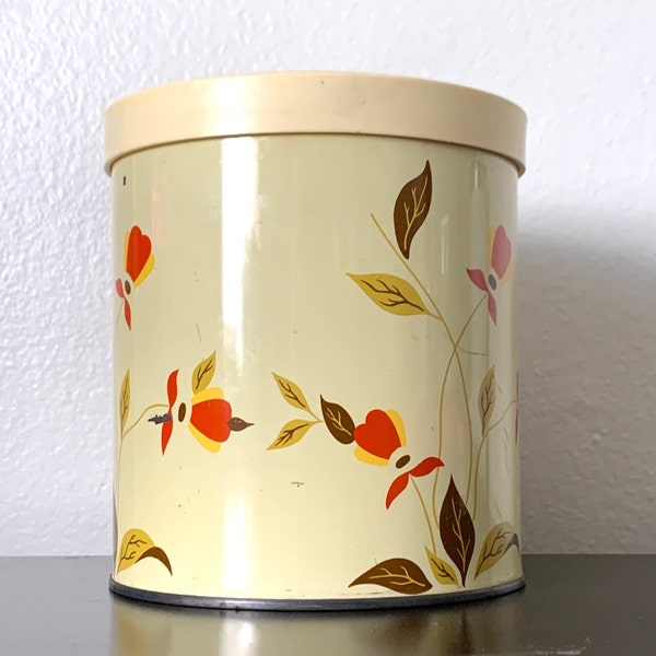 Canco Autumn Leaves canister with plastic lid. Jewel tea tin coordinates with Hall's Autumn Leaves dishware