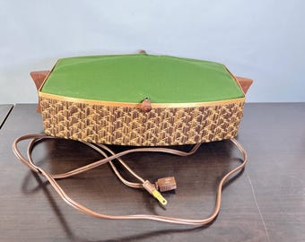 1950's Salton Electric Hot Basket Bread Warmer Refresher. Wicker